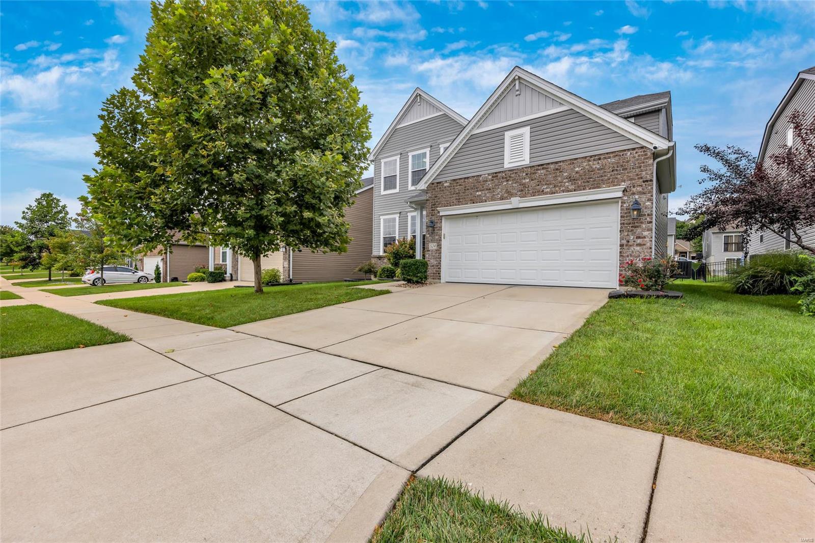 Wilmer Hollow Ln, Wentzville, MO 63385