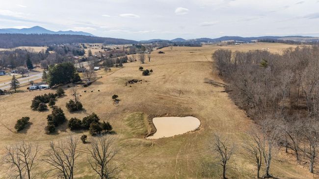32 Lee Hwy N, Home with 0 bedrooms, 0 bathrooms and null parking in RAPHINE VA | Image 18