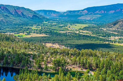250 Becket Lake Dr, Durango, CO, 81301-8853 | Card Image
