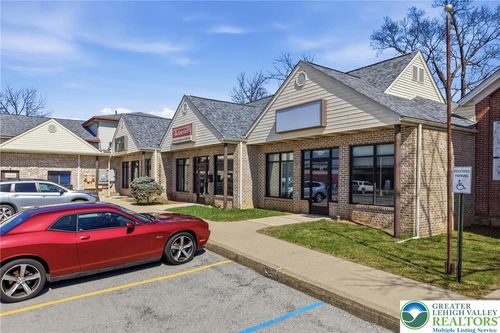 1647 Hausman Road, South Whitehall Twp, PA, 18104 | Card Image