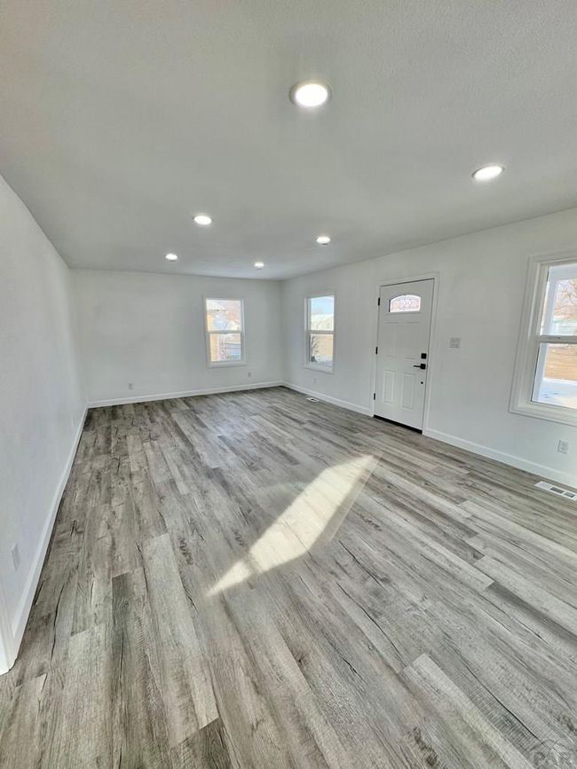 433 Grove Ave, House other with 5 bedrooms, 2 bathrooms and 2 parking in Las Animas CO | Image 7