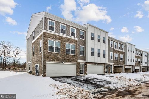 137 Ada Hightower Avenue, PENNINGTON, NJ, 08534 | Card Image