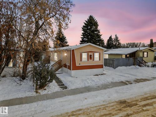 39 Norby Cres, Red Deer, AB, T4P2C5 | Card Image
