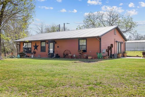 302 Dan Dr, Somerville, TX, 77879-2334 | Card Image