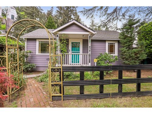 4339 Ne 88th Ave, Portland, OR, 97220-5019 | Card Image
