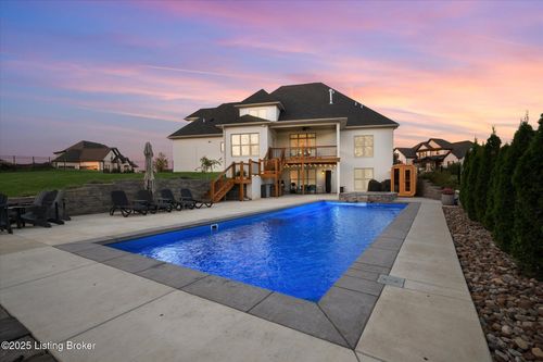 7469 Edith Way, Crestwood, KY, 40014-8977 | Card Image