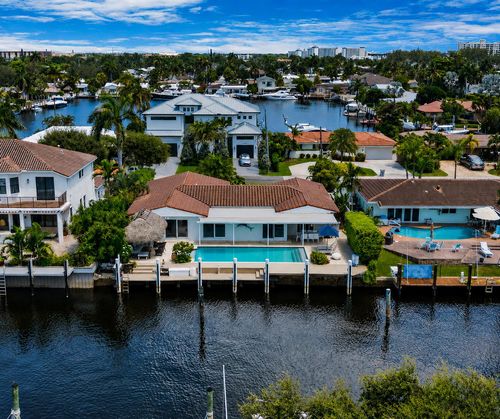 2750 Ne 8th Ct, Pompano Beach, FL, 33062-4204 | Card Image