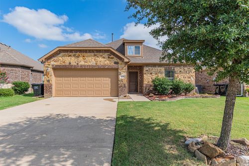 627 Redwood Dr, Greenville, TX, 75402-8102 | Card Image