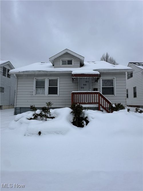 5303 Kohout St, Maple Heights, OH, 44137-1029 | Card Image
