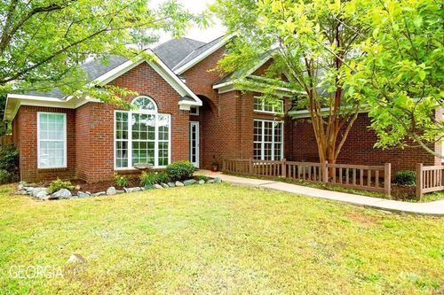 80 Meadowlark Dr, SMITHS STATION, AL, 36877-2521 | Card Image