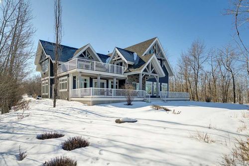 2 St Georges Way, Rochon Sands, AB, T0C3B0 | Card Image