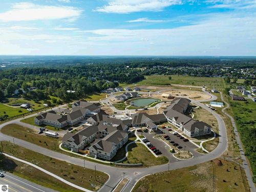 5037 Sheffer Farm Rd, Traverse City, MI, 49685-9277 | Card Image