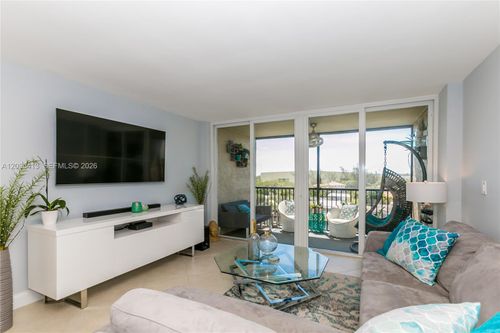 6010-14 Royal Palm Way, Boca Raton, FL, 33432-8760 | Card Image