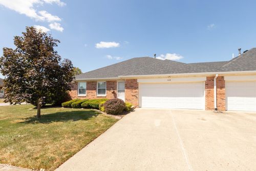 28-640 S School St, Brownsburg, IN, 46112-1644 | Card Image