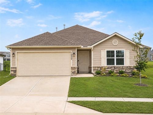 1606 Maci St, Belton, MO, 64012-2246 | Card Image
