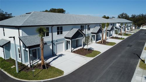 1129 E Caroline Street, TAVARES, FL, 32778 | Card Image