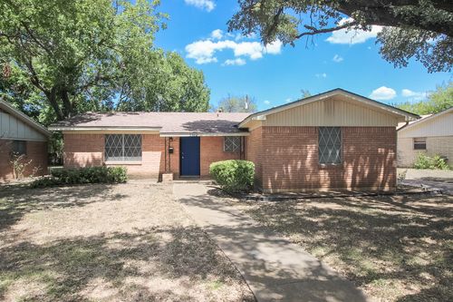 2312 Hanover Dr, Waco, TX, 76710-2662 | Card Image