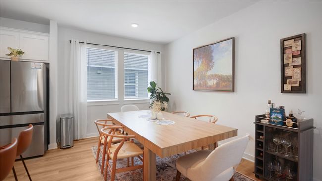 Dining Area | Image 14