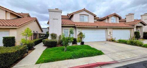 880 Friendly Cir, El Cajon, CA, 92021-6114 | Card Image