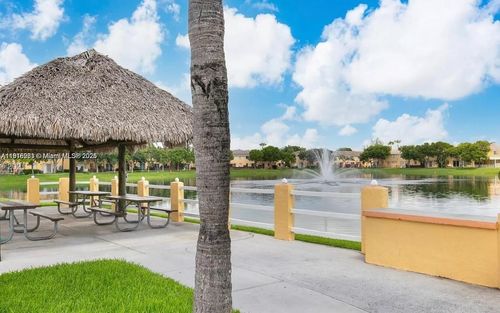 unit-202-1663 Se 29th St, Homestead, FL, 33035-2520 | Card Image