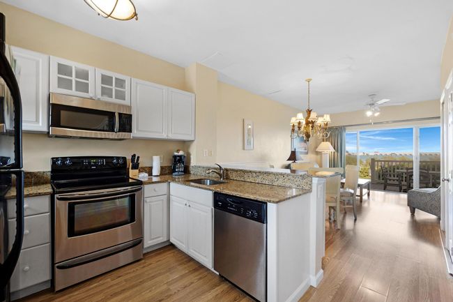 2104 Marina Villas Dr, Condo with 2 bedrooms, 3 bathrooms and null parking in Duck Key FL | Image 4