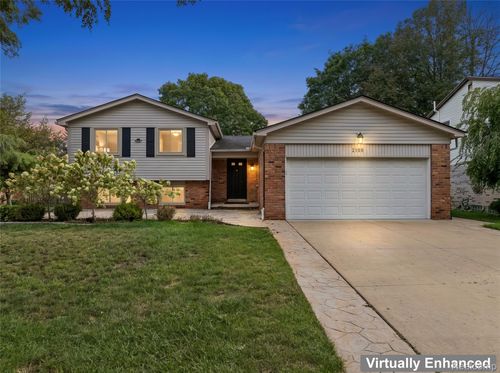 2108 Adrienne Dr, Troy, MI, 48085-3802 | Card Image