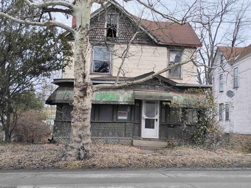 620 E Park Ave, Fairmont, WV, 26554-4113 | Card Image