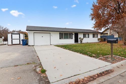 211 Jasper Ave, Middleton, ID, 83644-5857 | Card Image