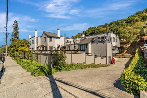 apt-110-2411 Carlmont Dr, Belmont, CA, 94002-3287 | Card Image