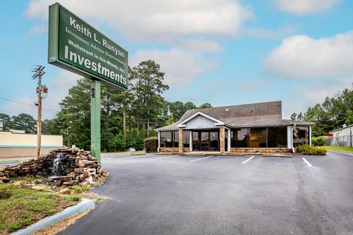 2911 Pine St, Arkadelphia, AR, 71923-5322 | Card Image