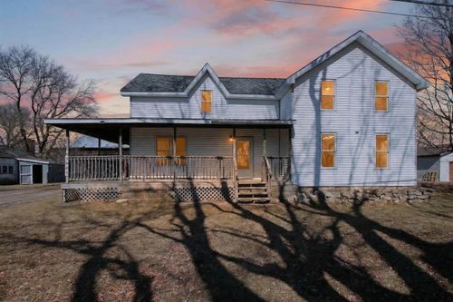 1941 E River Rd, Mount Pleasant, MI, 48858-9770 | Card Image