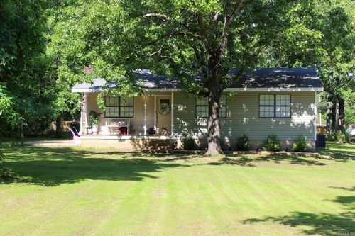 109 Ryans Ln, Searcy, AR, 72143-9681 | Card Image