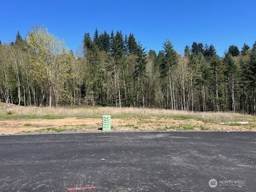 260 Livingston Heights Drive, Longview, WA, 98632 | Card Image