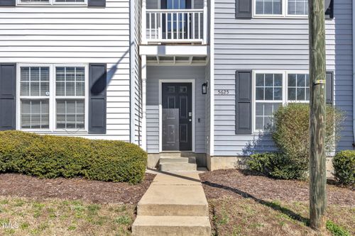 5625 Fieldcross Ct, Raleigh, NC, 27610-6542 | Card Image