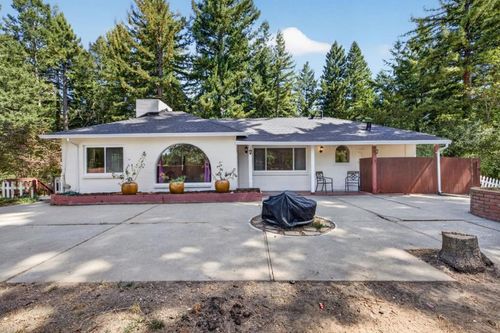 23889 Summit Rd, Los Gatos, CA, 95033-9323 | Card Image