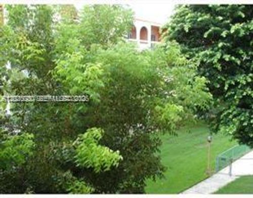 h408-7800 Camino Real, Miami, FL, 33143-6868 | Card Image