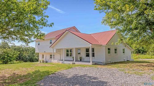 1885 Everett Rd, Rainsville, AL, 35986-4855 | Card Image