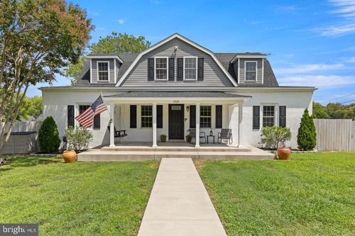 5725 Ross Dr, FREDERICKSBURG, VA, 22407-5701 | Card Image