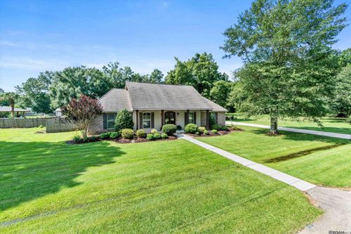 42625 Pleasant Ridge Road Ext, Ponchatoula, LA, 70454-4754 | Card Image