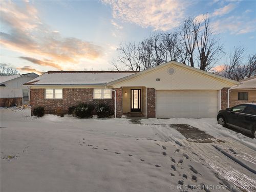 11804 E 28th Street, Tulsa, OK, 74129 | Card Image