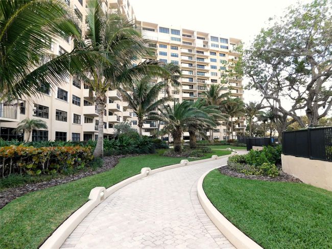 Manicured Grounds | Image 42