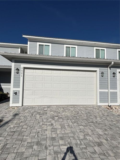 2521 Pine Pl, Winter Haven, FL, 33881-3830 | Card Image