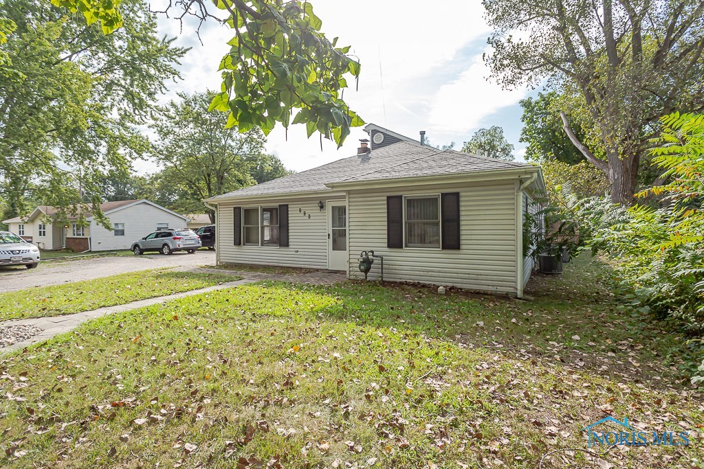 Mccord Rd, Holland, OH 43528