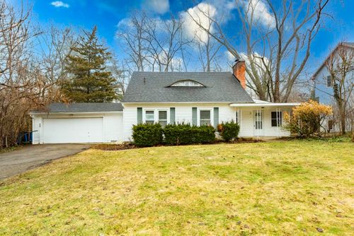3 Shipman Cir, Ann Arbor, MI, 48104-2726 | Card Image