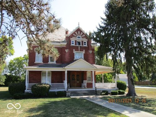 932 N Washington St, Marion, IN, 46952-2206 | Card Image