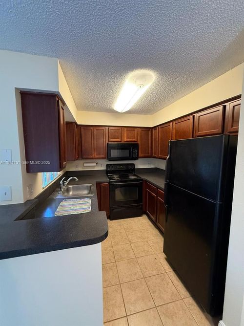 apt-509-7650 Westwood Dr, Tamarac, FL, 33321-2324 | Card Image