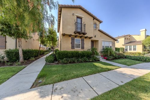 2874 Echo Springs Dr, Corona, CA, 92883 | Card Image