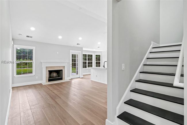 21 Hawthorne Ct, House other with 4 bedrooms, 2 bathrooms and null parking in Bluffton SC | Image 5