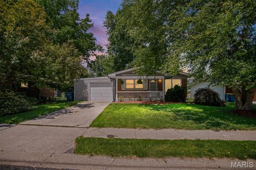 1909 Madison Ave, Edwardsville, IL, 62025-2621 | Card Image