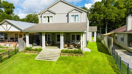 1035 Timber Elm, Seguin, TX, 78155-1139 | Card Image